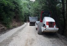 Intervenții pe mai bine de 9 kilometri de drum care asigură accesul spre Cabana Vlădeasa
