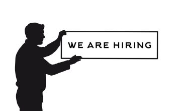 Mitul „lipsei de personal” în HoReCa: Oamenii n-au plecat din industrie, ci au refuzat programul de 60 de ore pe săptămână, așa apare „portfolio career”?