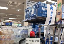 Carrefour își vinde magazinele din România
