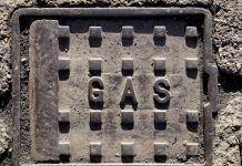 Investiție de 1,2 miliarde de lei în rețelele de gaz metan și de energie electrică