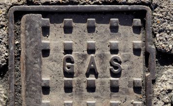 Investiție de 1,2 miliarde de lei în rețelele de gaz metan și de energie electrică