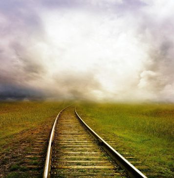 Întârzierea lucrărilor la calea ferată Cluj – Oradea afectează naveta forței de muncă