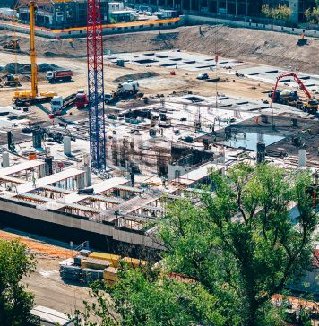 Ziua Națională a Constructorului: Peste 550 de specialiști lucrează pe șantierul RIVUS Cluj-Napoca